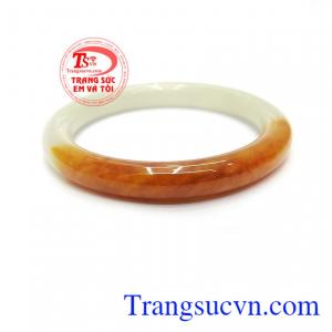 Ngọc cẩm thạch phớt vàng