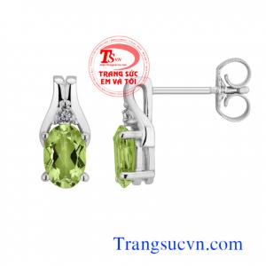 Hoa tai đẹp peridot