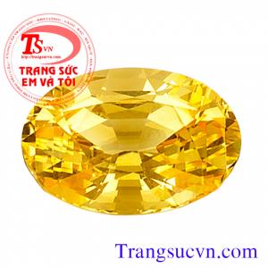 Saphia vàng có kiểm định Các loại đá saphire vàng hình dạng:  Đá quý saphir vàng thiên nhiên, Tên ngọc học: Natural Sapphire Yellow,   Saphir hình tròn,saphir hình oval, Saphir hình tam giác, sapphire hình hạt dưa, saphire hình trái tim .. Cắt: Facet hoặc