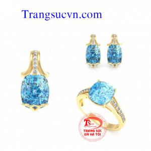 Nữ trang vàng tây đá topaz mệnh thủy+Môc