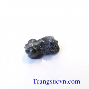 Tỳ hưu đá sapphire tự nhiên