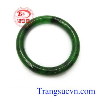 Vòng ngọc cẩm thạch xanh lục