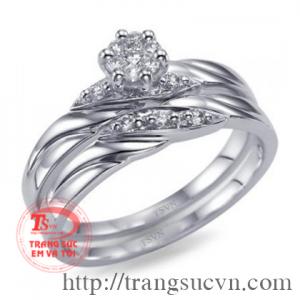 Nhẫn cưới gắn kim cương