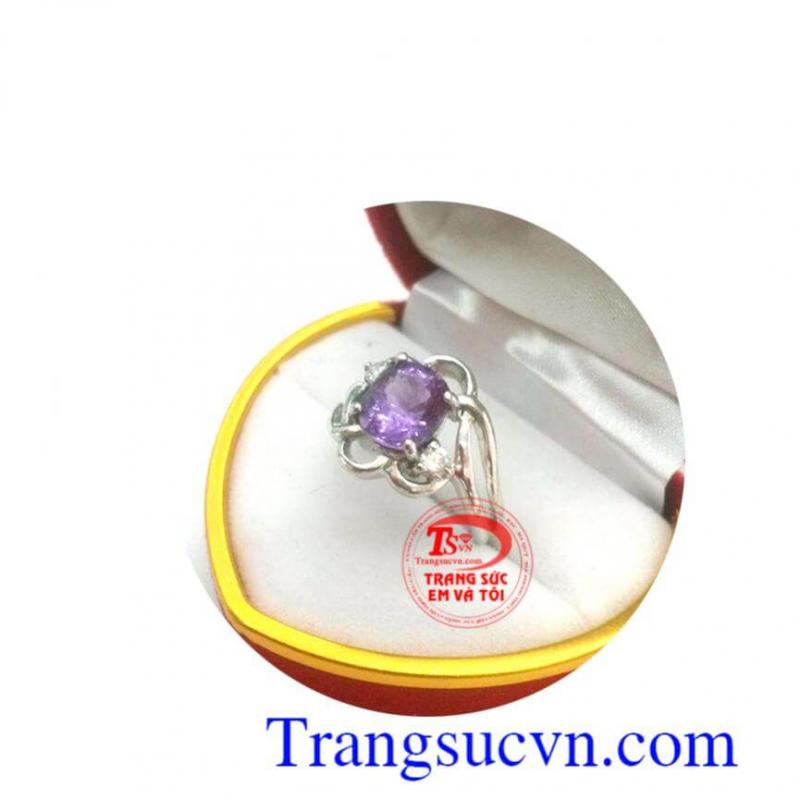 Nhẫn thạch anh tím mộng mơ