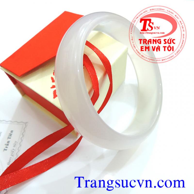 Vòng mã não trắng mệnh thủy 