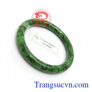 Vòng ngọc tinh túy của trời và đất