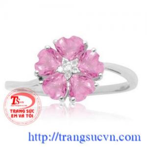 Nhẫn topaz hồng đẹp