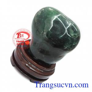 Đá Quý Thiên Nhiên Thịnh Vượng với nguồn năng lượng dồi dào, có tác dụng mang lại tài lộc, may mắn, bình an cho gia chủ, phù hợp trưng bày phòng khách, nơi làm việc, cửa hàng