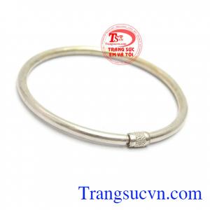 Lắc tay nữ xinh xắn là sản phẩm bạc 925, lắc tay nữ bạc kết hợp cham đẹp