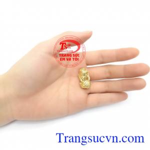 Tỳ Hưu là linh vật có tác dụng chiêu tài lộc, may mắn và bình an cho chủ nhân, vì vậy được rất nhiều người ưa chuộng