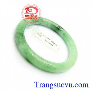 Vòng Ngọc Cẩm Thạch Phong Thủy đeo đẹp, hợp phong thủy