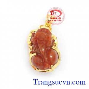 Mặt dây tỳ hưu chế tác tinh xảo, phù hợp nhiều loại dây chuyền khác nhau