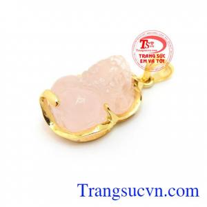 Tỳ hưu có tác dụng giải trừ tà khí, chiêu tài, tác lộc, mang đến may mắn và bình an cho người đeo