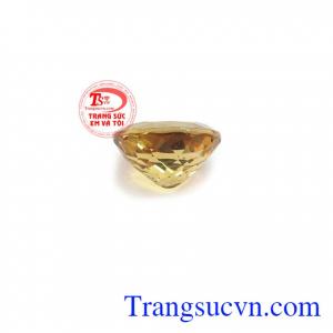 Viên thạch anh vàng đẹp phù hợp với người mệnh kim 