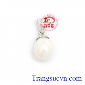 Mặt dây chuyền nữ ngọc trai sang trọng
