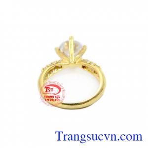 Sản phẩm kết hợp giữa vàng màu và vàng trắng bền đẹp