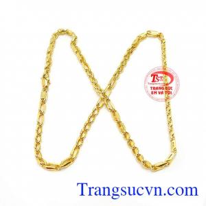 Khách hàng có thể kết hợp cùng mặt dây để tạo sự khác biệt