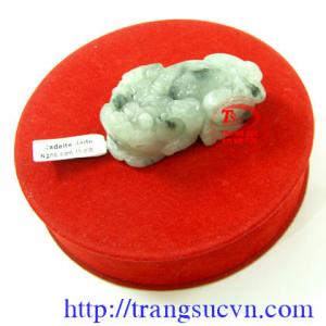 Tì hưu mang ý nghĩa phong thủy, mang lại nhiều may mắn về tiền tài