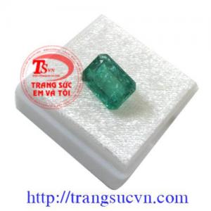 Emerald mặt nhẫn