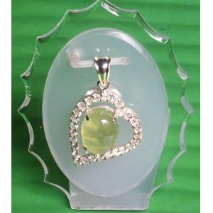 Mặt dây gắn đá