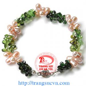 Vòng tay ngọc trai và Peridot