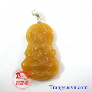 Mặt dây phật qua âm ngọc vàng Mặt dây phật qua âm ngọc vàng được chế tác trên chất liệu:  - Ngọc cẩm thạch  - Móc được làm bằng bạc ta  - Bán toàn quốc  - Thanh toán an toàn  - Giao hàng tận nơi và thanh toán khi nhận hàng.