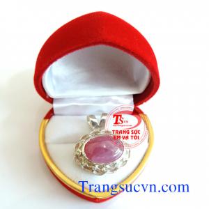 Mặt dây ruby bạc ta