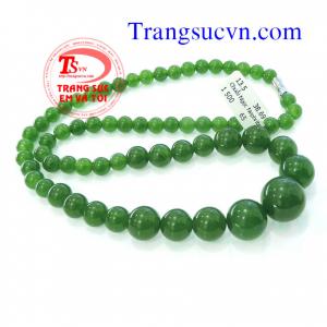 Vòng cổ ngọc nephrite