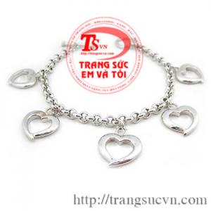 Lắc bạc đẹp sang trọng