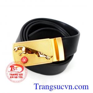 Mặt thắt lưng vàng 18k Ruby sao thiên nhiên   Loại sản phẩm: Mặt thắt lưng báo vàng 18k đá quý ruby thiên nhiên  Thương hiệu: Trang Sức Em Và Tôi  Kiểu chế tác: Mặt thắt lưng hình con báo vàng 18k 75%Auđặt theo yêu cầu