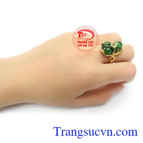 Nhẫn vàng nữ Tỳ Hưu đem lại nhiều may mắn đến với công danh sự nghiệp, học hành, tiền tài, tình yêu cho người đeo