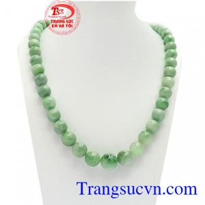 Chuỗi vòng cổ ngọc cẩm thạch sang trọng là sản phẩm ngọc cẩm thạch thiên nhiên