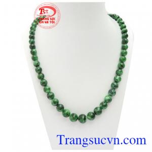 Chuỗi cổ ngọc cẩm thạch tài lộc là sản phẩm ngọc cẩm thạch cao cấp, sản phẩm đẹp sang trọng