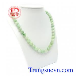 Chuỗi ngọc cẩm thạch thanh lịch là sản phẩm được các bà, các mẹ ưa thích