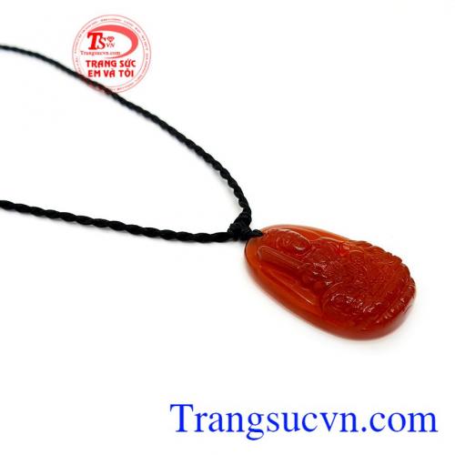 Mặt dây phật bản mệnh tuổi Mão đá mã não màu đỏ sậm tốt cho mệnh hỏa và mệnh thổ