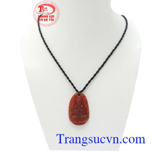 Mặt dây chuyền phật bản mệnh tuổi tý là sản phẩm đá mã não thiên nhiên