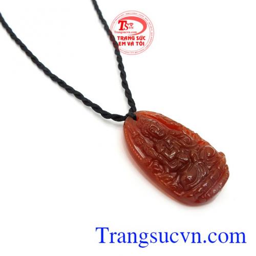 Đá mã não thiên nhiên màu đỏ sậm tốt cho người mệnh thổ và mệnh hỏa