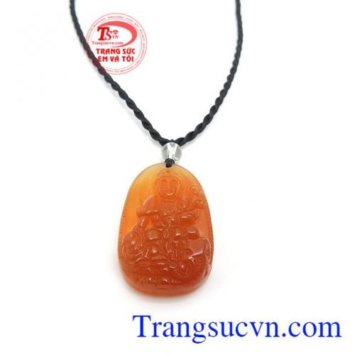 Đá mã não màu vàng sậm hợp hợp mệnh kim và mệnh thổ