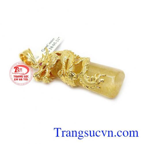 Thạch anh tóc được biết đến là một loại đá rất tốt cho sức khỏe, đem lại may mắn và tài lộc cho người dùng.