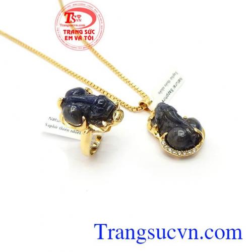 Bộ Trang Sức Sapphire Quý Phái