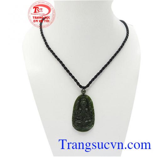 Phật bản mệnh tuổi tý ngọc nephrite là sản phẩm ngọc cẩm thạch thiên nhiên, sản phẩm được chế tác tinh tế, sắc xảo