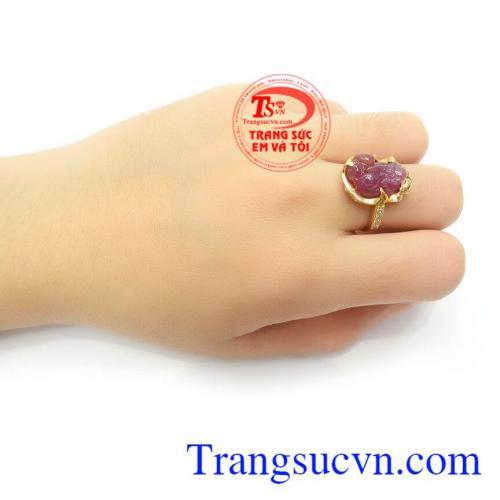 Nhẫn nữ Tỳ hưu may mắn bình an