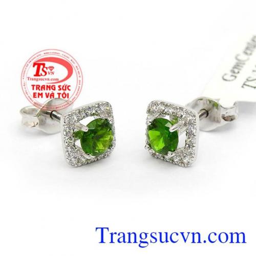 Hoa Tai Diopsite May Mắn chế tác tinh xảo mang nét cá tính và sang trọng cho phái đẹp