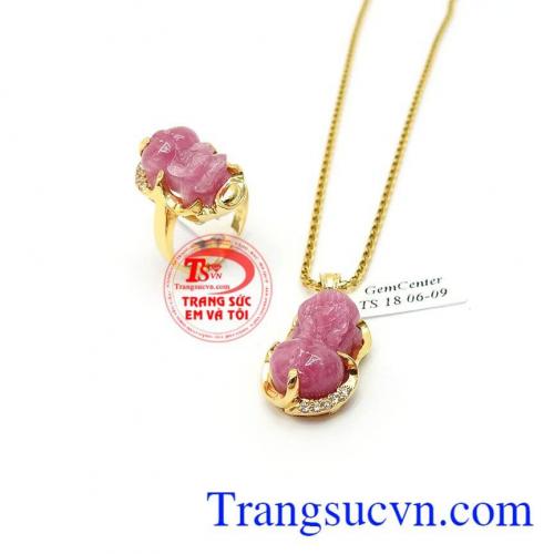 Bộ trang sức nữ phong thủy may mắn