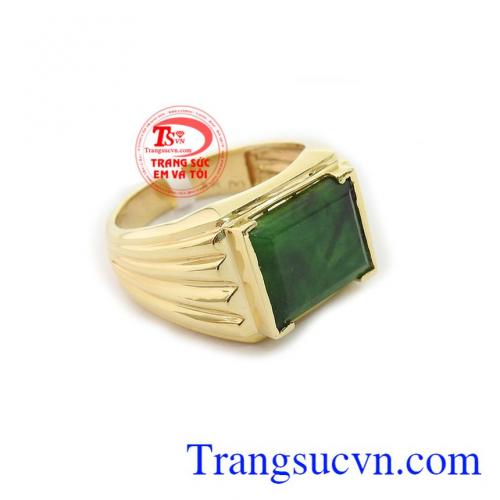  Nhẫn nam được chế tác tinh xảo, có gắn ngọc cẩm thạch thiên nhiên