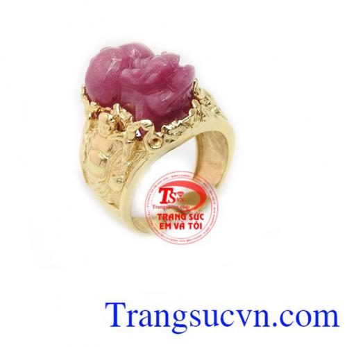 Nhẫn nam tỳ hưu ruby sang trọng là sản phẩm vàng 14k, ruby thiên nhiên chế tác tỳ hưu