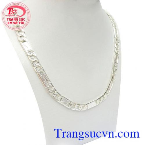 Dây Chuyền Bạc Nike Đẳng Cấp chế tác công nghệ cao, đường nét tinh xảo, sắc nét, mang lại sự sang trọng, mạnh mẽ và đẳng cấp cho phái mạnh