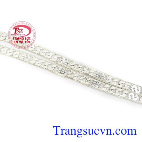 Dây chuyền bạc nam sang trọng, mạnh mẽ