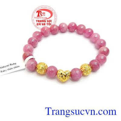 Chuỗi tay ruby vàng 24k là sản phẩm ruby thiên nhiên, sản phẩm đẹp được các bà, các mẹ ưa thích