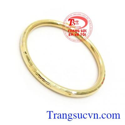 Lắc Tay Cho Bé Xinh Xắn chế tác tinh xảo, sắc nét, phù hợp làm quà tặng cho bé yêu vào những dịp ý nghĩa